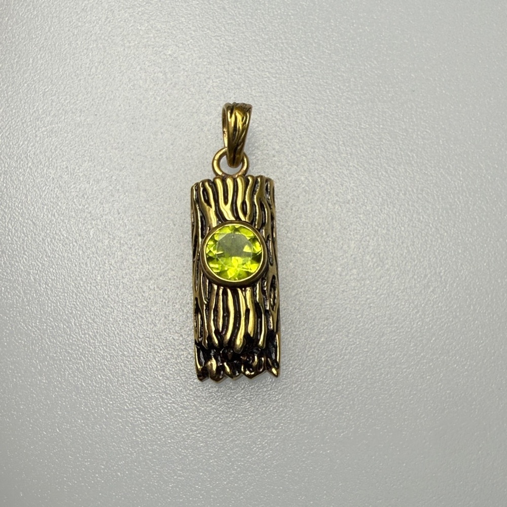 Vintage Gold Pendant with Green Accent​